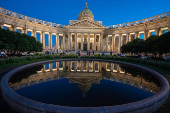 В Петербурге отменили обязательное ношение перчаток в общественных местах