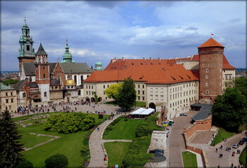 В Польше начинают отмену ограничений 