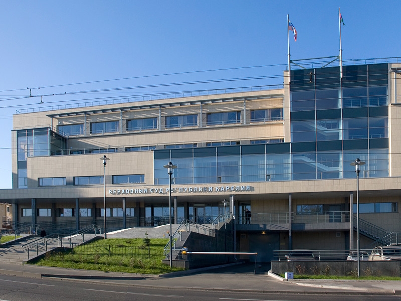Верховный суд Карелии признал законным лишение гражданства за экстремизм