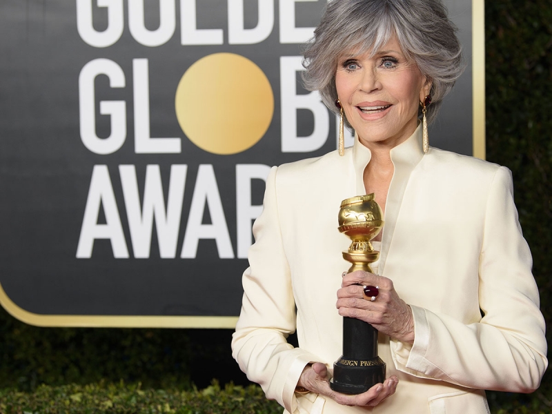 Завести молодого любовника Фонде мешает кожа