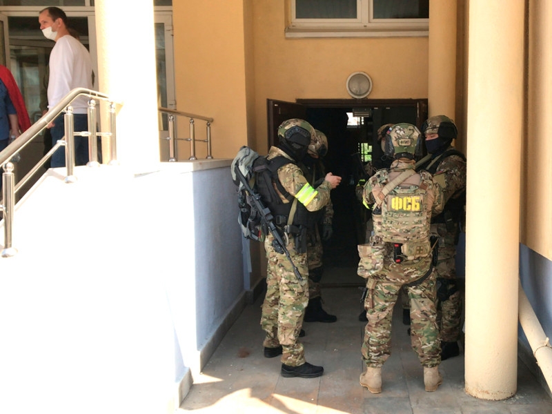 Baza: Системой безопасности в школах Казани занимается фирма сына экс-главы ФСБ Татарстана