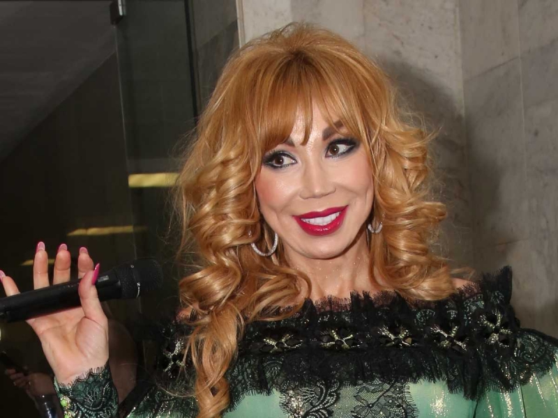 Ни одной морщинки: 57-летняя Маша Распутина похвасталась гладким личиком