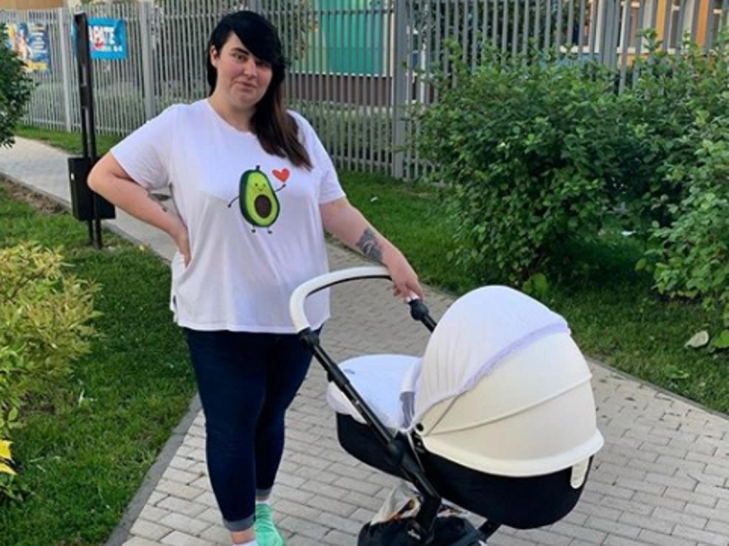 Полуторагодовалый малыш звезды «Дома-2» Саши Черно выпал из окна шестого этажа