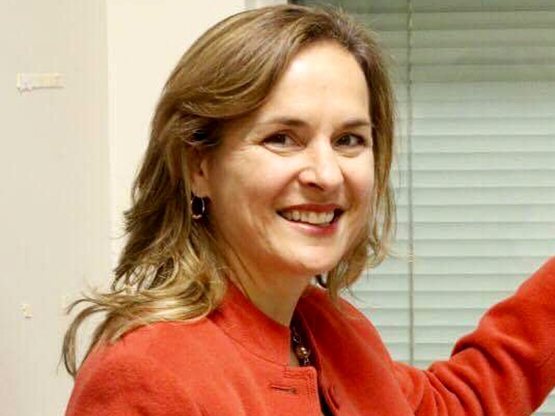 Пресс-секретарь посольства США в Москве попала в список персон нон-грата и будет выслана из страны