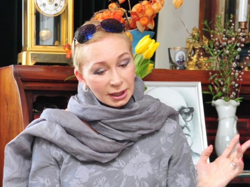 «Ребенок боится выйти»: семья Татьяны Васильевой пострадала на Мальдивах