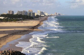 Штат Флорида отменил все ограничения