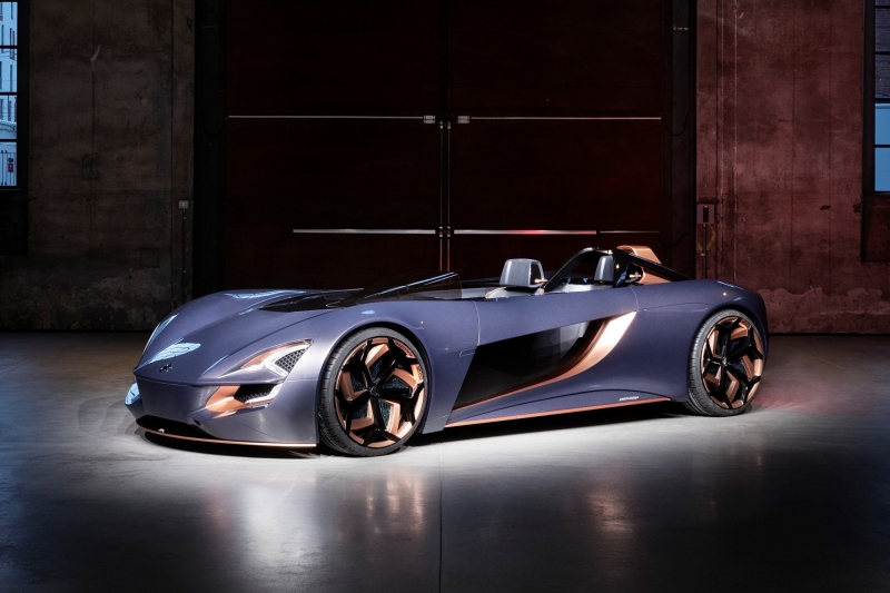 Suzuki Misano — гибрид автомобиля и мотоцикла с тандемной посадкой