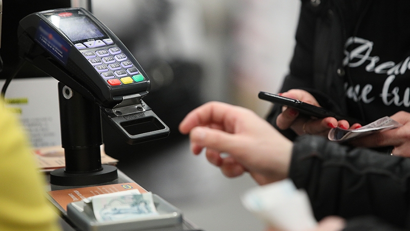 В ЦБ заявили о росте расходов россиян быстрее доходов