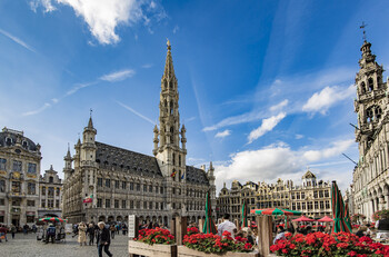 В ЕС одобрили выдачу COVID-сертификатов гражданам третьих стран