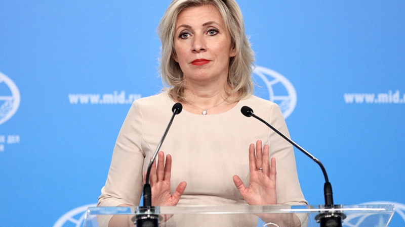 Захарова прокомментировала возможный сценарий отключения России от SWIFT