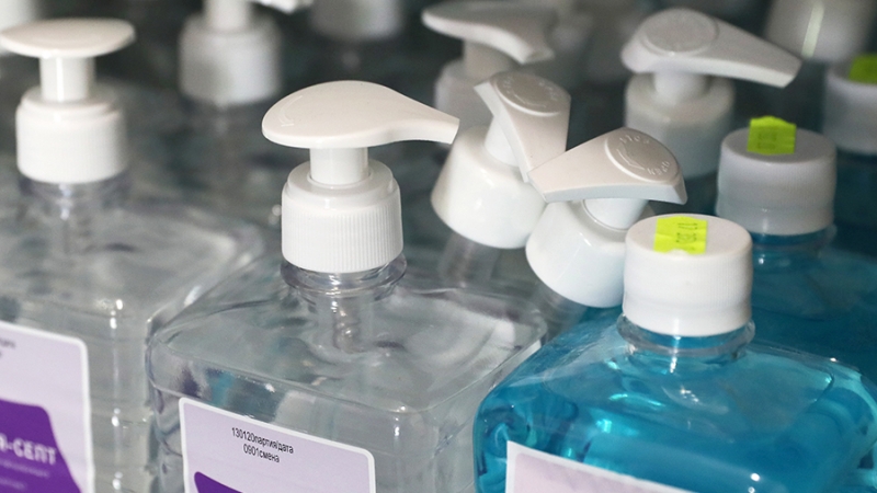 Эксперты оценили эксперимент по маркировке антисептиков