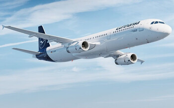 Lufthansa отменила рейсы в Москву и Петербург