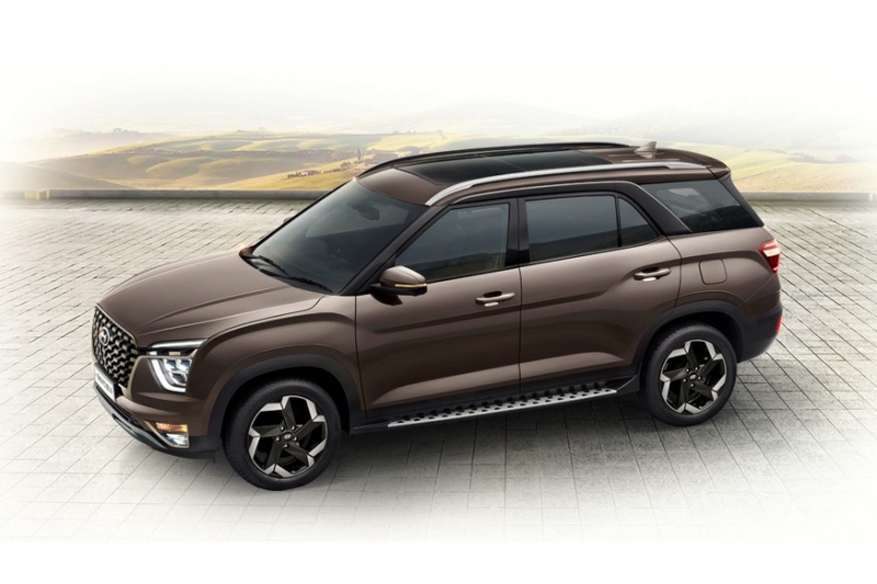 «Премиальная» растянутая Hyundai Creta выходит на рынок: три ряда и новый мотор