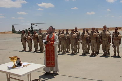 Российские военные впервые помолились на бывшей базе армии США