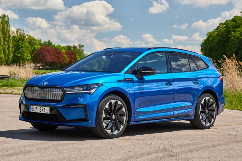Skoda выводит на рынок спортивную версию Enyaq iV: два мотора, 265 л.с. и иная отделка салона