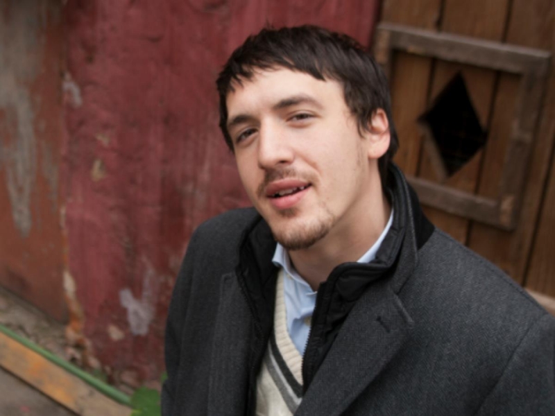 «У Артура уже три года роман на стороне»: новые подробности развода Смольянинова и Мельниковой