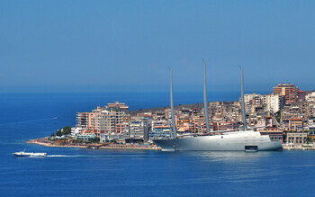 «Уральские авиалинии» начнут летать из Самары в Албанию