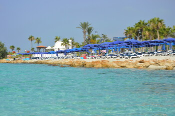 Власти Кипра ведут переговоры с РФ по возобновлению авиасообщения