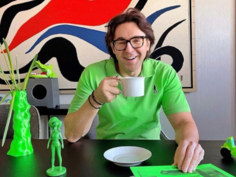 «Андрей!»: Бузова облизала голого Малахова