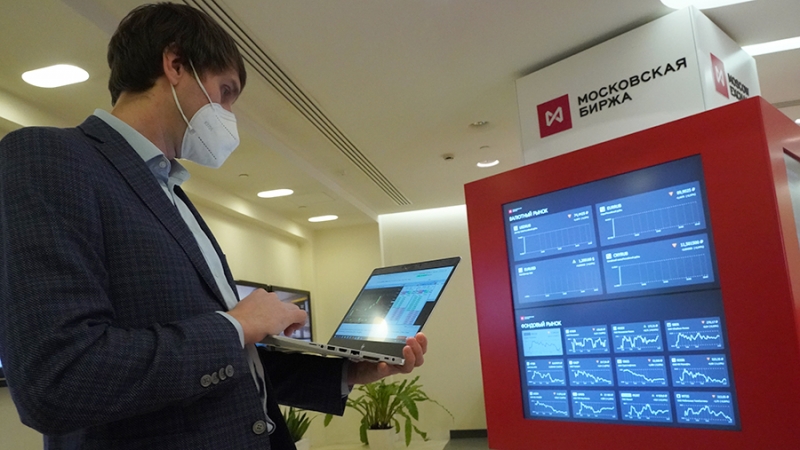 Индекс Мосбиржи обновил исторический максимум в 3900 пунктов