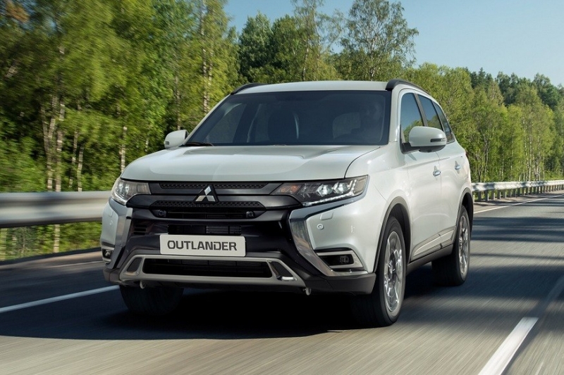 Mitsubishi Outlander для России: скромный рестайлинг вместо нового поколения