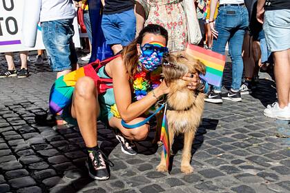 Названа стратегия борьбы Евросоюза с нетолерантными к ЛГБТ странами