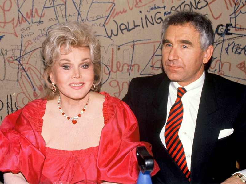 Прах Жа Жа Габор спустя пять лет лег в могилу