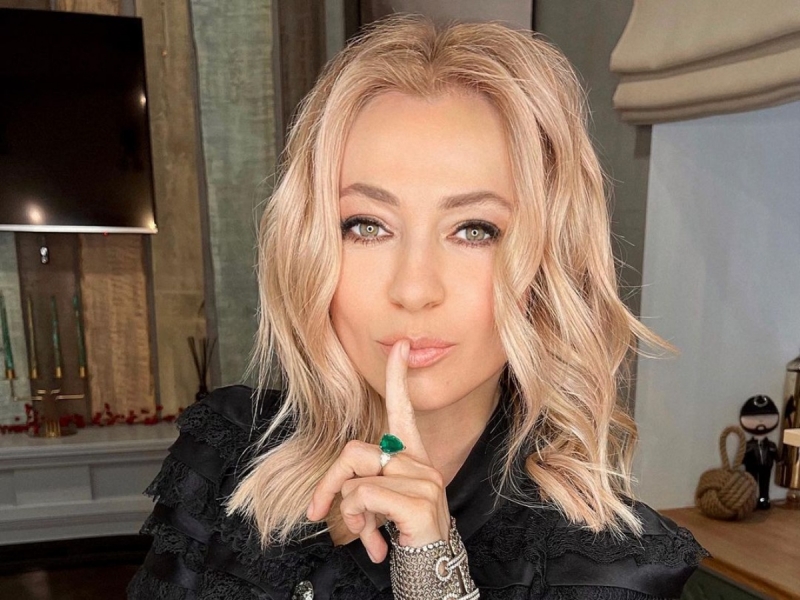 «Самое красивое платье на свете»: Яна Рудковская вышла в свет в роскошном образе