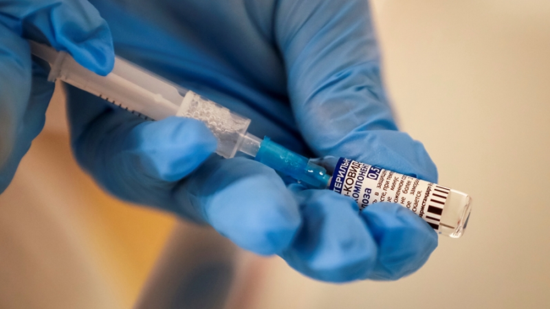 В Москве поощрят грантами первые 100 вакцинирующих сотрудников предприятий