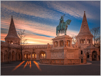 Венгрия примет туристов из РФ с любой российской вакциной