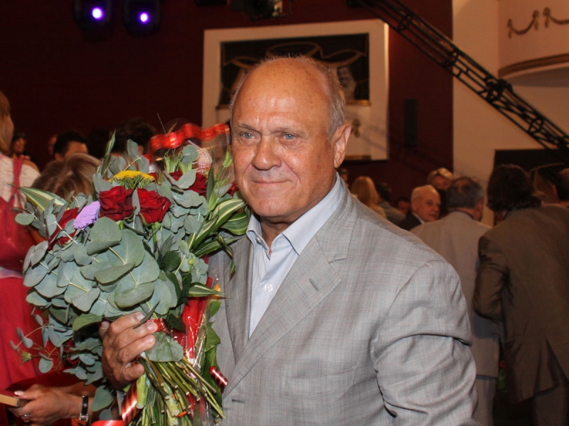 Владимира Меньшова могли спасти при одном условии