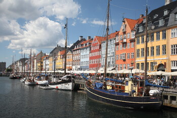 Дания отменяет все ограничения, введённые из-за COVID-19