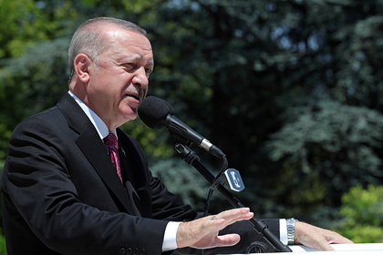 Из-за наводнения в Турции погибли 17 человек