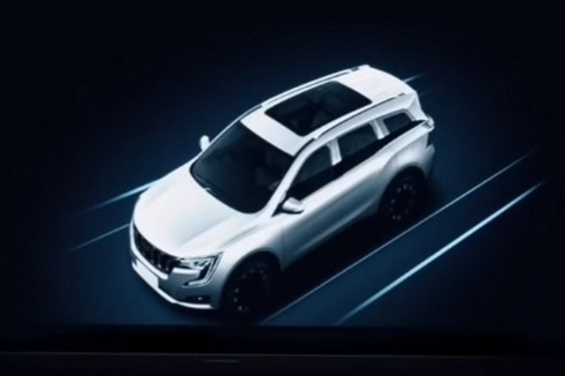Mahindra показала кроссовер XUV700, который заменит XUV500 и бросит вызов трёхрядной Крете