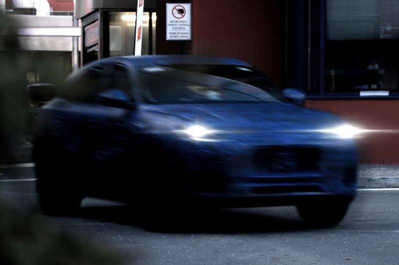 Maserati готовится к презентации Grecale: кроссовер покажут в ноябре