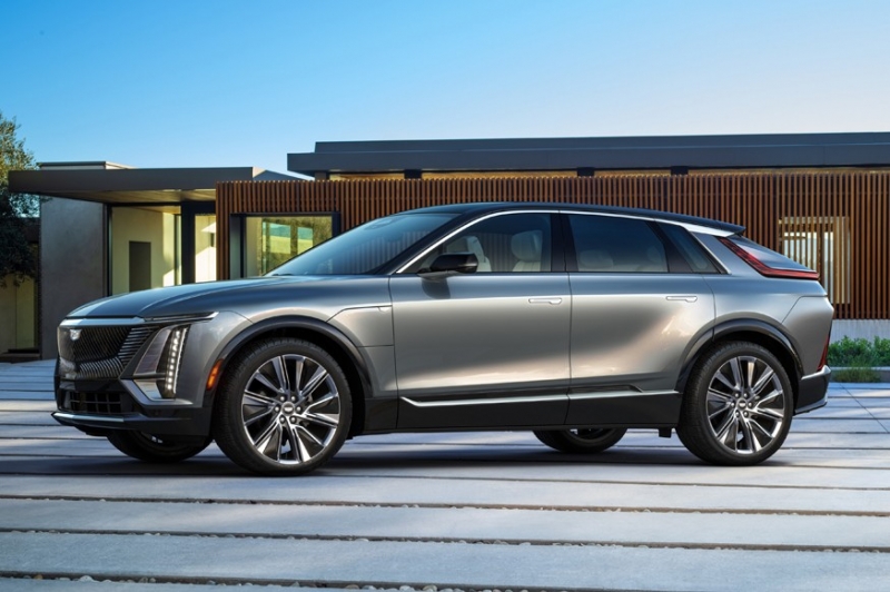 Первый «зелёный» кроссовер бренда: Cadillac начнёт принимать заказы на Lyriq этой осенью