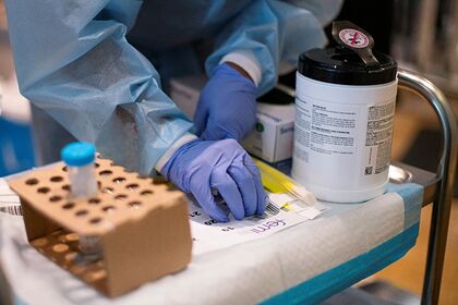 Правозащитники потребовали от Госдепа информацию об анальных мазках на COVID-19