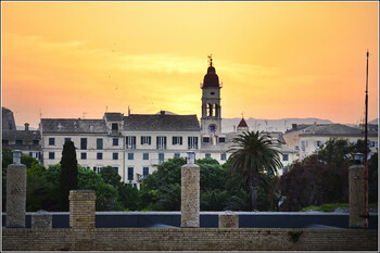 Ростуризм призвал туристов к осторожности в Греции из-за пожаров