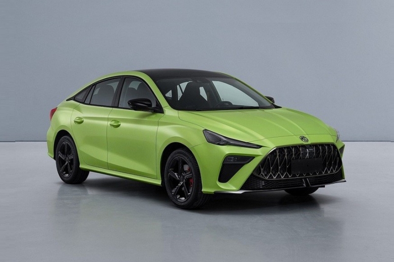 Седан MG 5 преобразился в новой версии: не только агрессивнее, но и мощнее