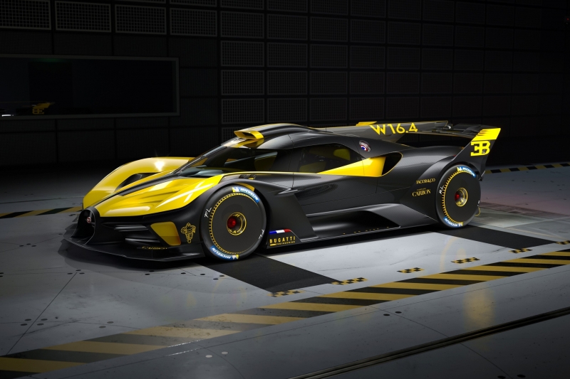 Серийный Bugatti Bolide оказался слабее и тяжелее прошлогоднего концепта