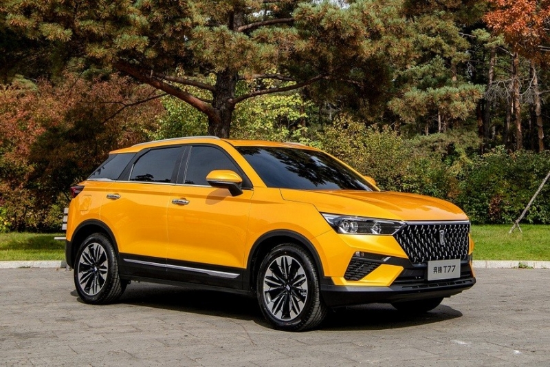 Старт российских продаж FAW Bestune T77 снова перенесли: кроссовер появится под конец года