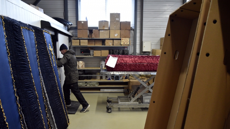 В Минпромторге прокомментировали сообщения о росте цен на ритуальные услуги