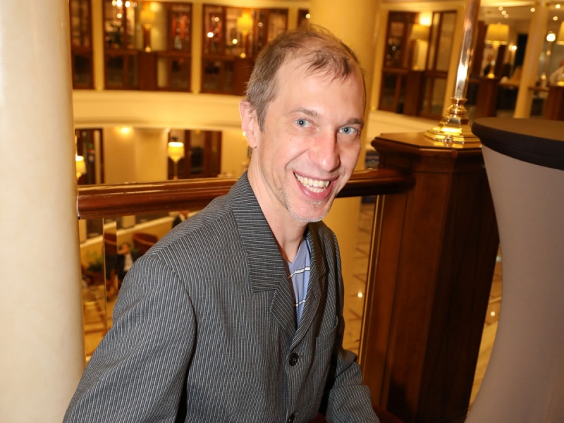 «Выступает в роли папика»: Соседов раскрыл подноготную связи Билана с мальчиком Дашей