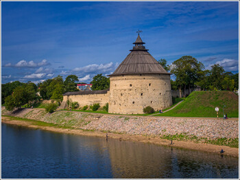 Ecolines запустил рейс Петербург – Смоленск с остановками в Пскове и Невеле