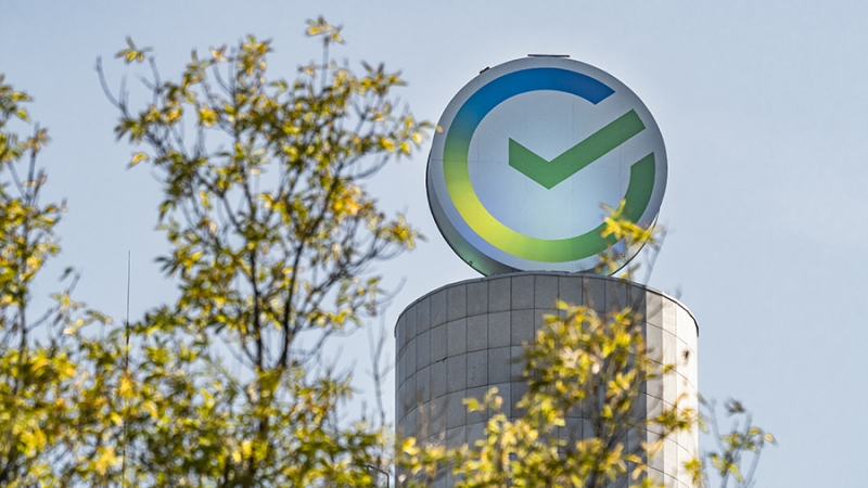 Эксперт назвал разрешение «Сбера» брать ипотеку 18-летним естественным шагом