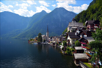 Генконсульство Венгрии в Екатеринбурге будет принимать заявления на турвизы в Австрию 