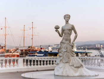 Курорты Краснодарского края с начала года приняли почти 12.5 млн туристов