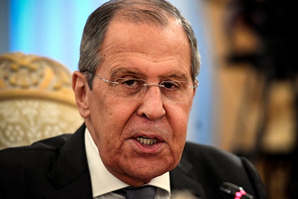 Лавров впервые встретился с главой МИД Великобритании