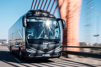 Lux Express возобновляет автобусные рейсы Петербург — Хельсинки