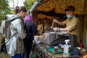 Тематические праздники для мужчин: как организовать мероприятие в военном стиле